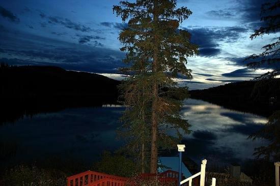 Lac Le Jeune Nature Resort Logan Lake Экстерьер фото