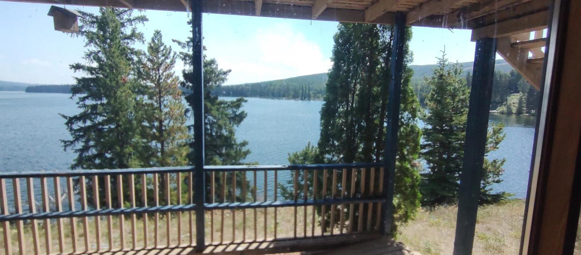 Lac Le Jeune Nature Resort Logan Lake Экстерьер фото